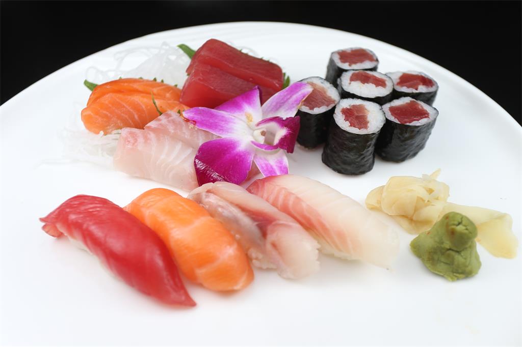 10. sushi & sashimi regular